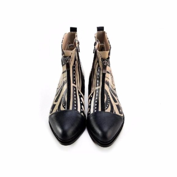 Goby Shoes - Unique Ankle Boots - Picture 2 of 5